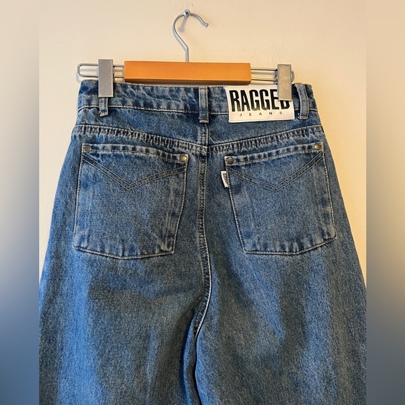 Ragged Priest Jeans High Waisted Wide Leg Raw Hem Size 26 Medium Wash Casual - Picture 5 of 11